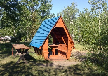 аренда беседки 16 вместительностью 8 человек